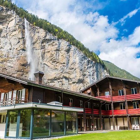 Alpine Base Hostel - Adults Only Lauterbrunnen Exterior foto
